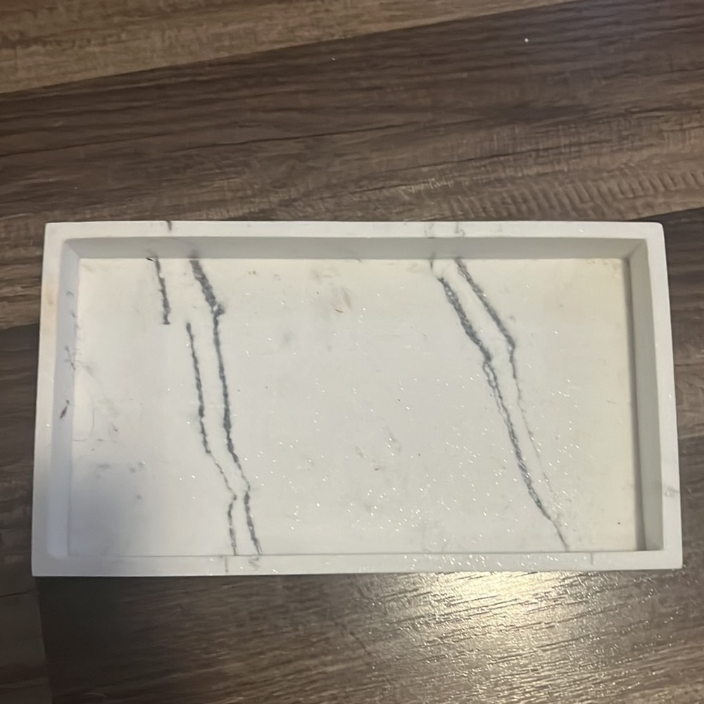 Tray - Picture 2 of 3